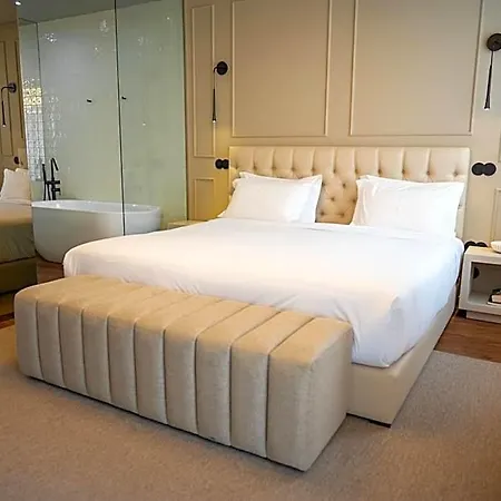 Santo Thyrso 3* Santo Tirso